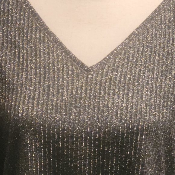 Tess, top, black and silver, M - Picture 4 of 4